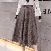Women's Loose Retro Plaid Skirt - Deck Em Up
