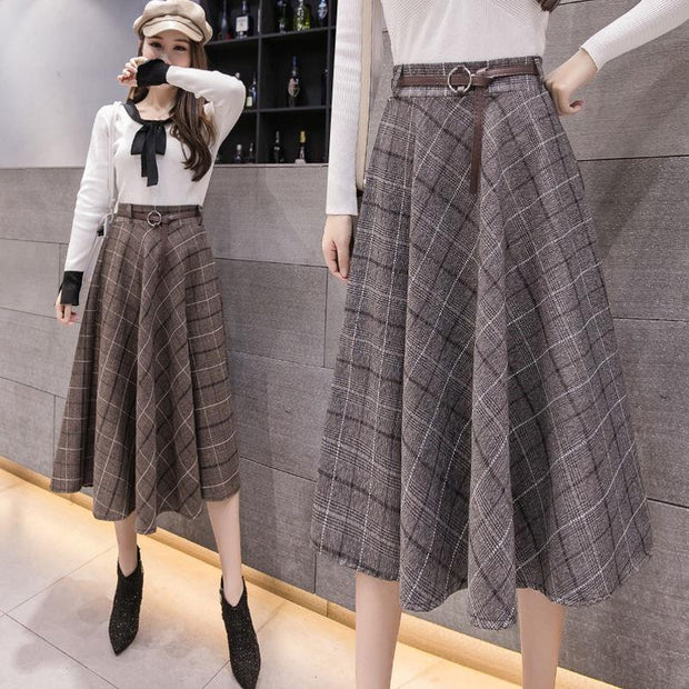 Women's Loose Retro Plaid Skirt - Deck Em Up