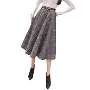 Women's Loose Retro Plaid Skirt - Deck Em Up